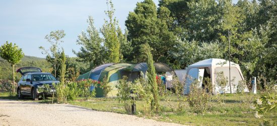 emplacement camping car Banon