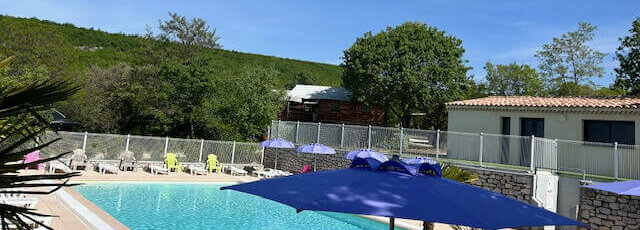 camping-piscine-exterieur-chauffee-saint-maime camping piscine exterieur chauffee saint maime